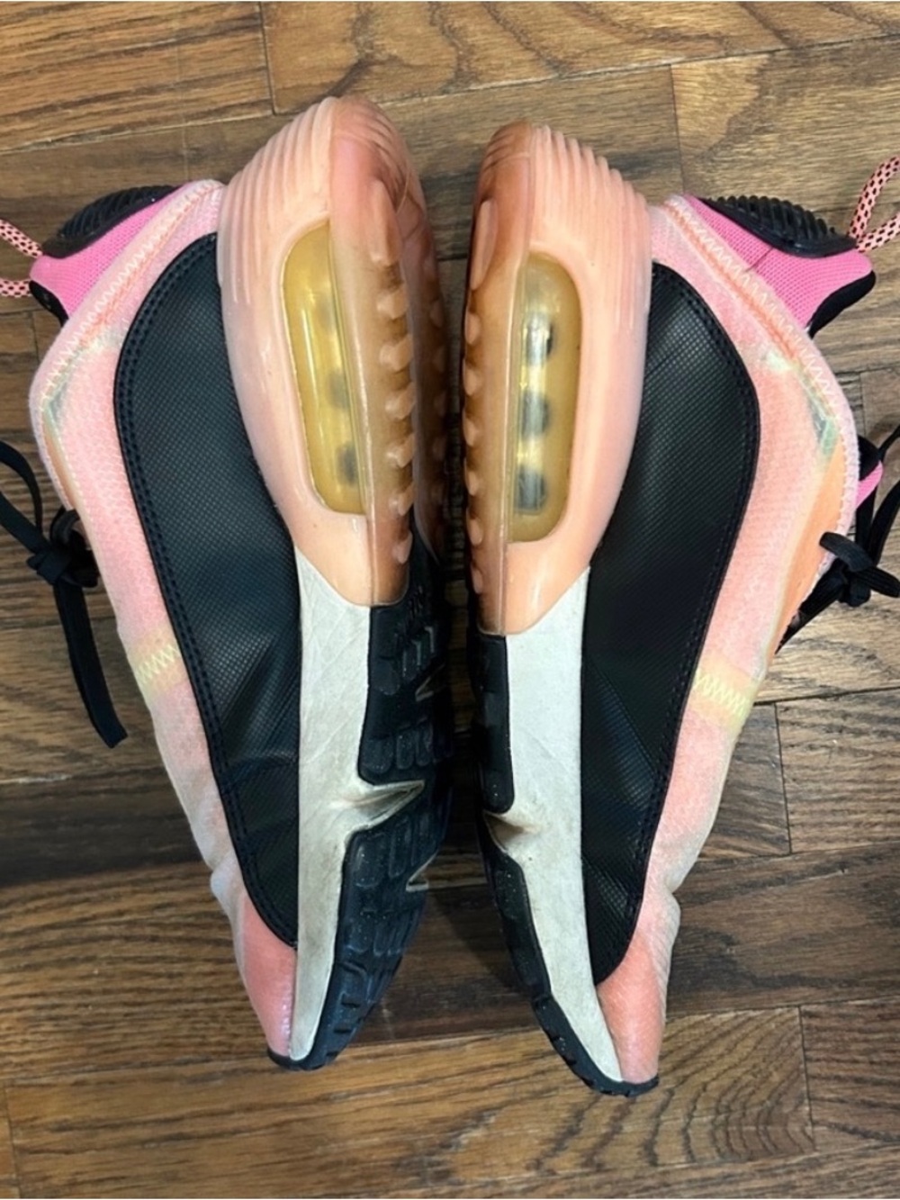 Nike Women's Pink and Peach Athletic Sneakers - Picture 2 of 7